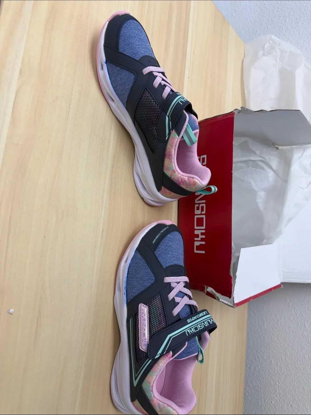 SHUN Navy and Pink Kids Athletic Sneakers